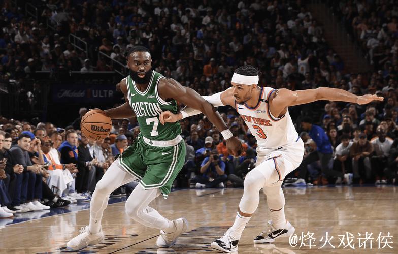 布朗44分绿军大胜步行者 尼克斯轻取魔术6连胜 布朗44分绿军大胜步行者 尼克斯轻取魔术6连胜