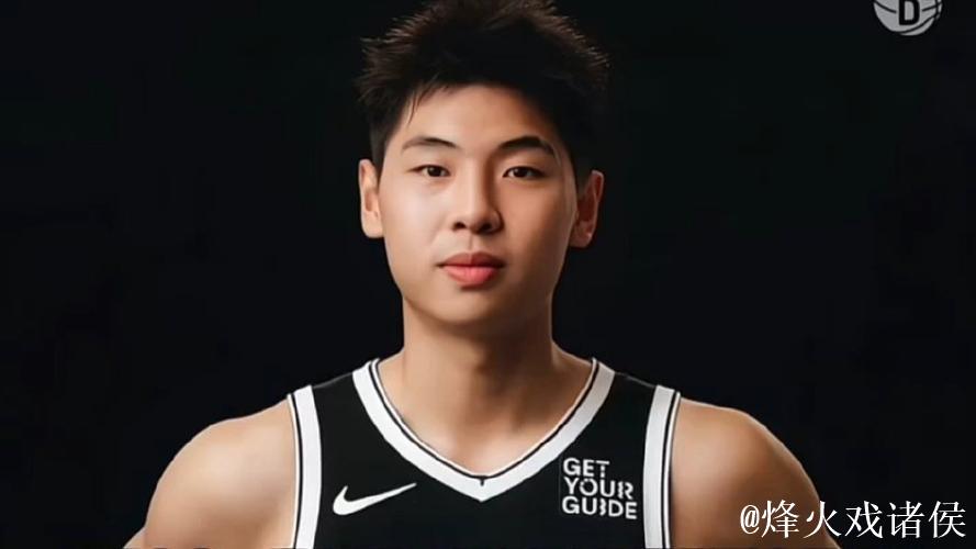 官方宣布:崔永熙左膝前十字韧带断裂 本赛季无缘参赛 官方宣布:崔永熙左膝前十字韧带断裂 本赛季无缘参赛